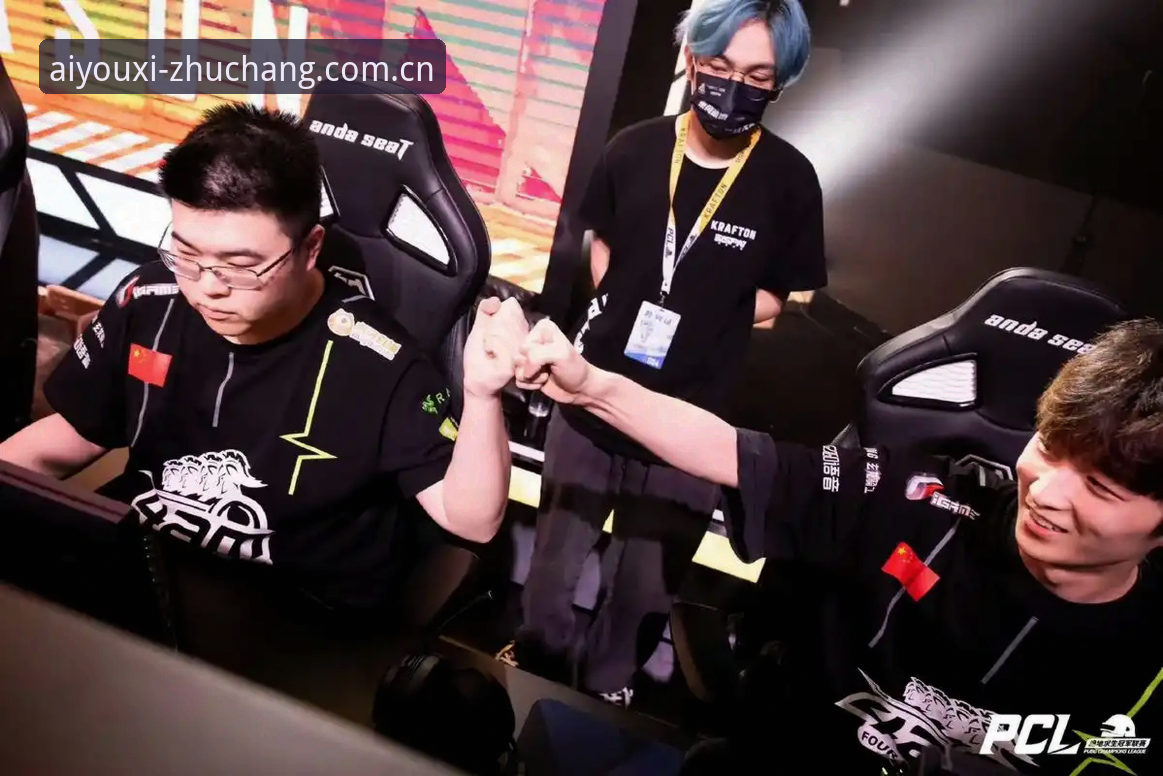 作为一个从端游时代就混迹电竞圈的老玩家，我手里装过的赛事APP少说也有十几个。但真正让我愿意一直留在手机里的，还是这个爱游戏中国区官网APP。最近不少朋友问我，这个应用现在风很大，到底怎么下载？趁着周末有时间，结合我这一年多的实际体验，还有身边像张航这种重度用户分享的经验，给大家做个详细解读。
